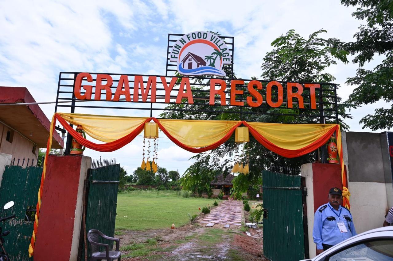Gramya Resort 阿尔瓦尔 外观 照片